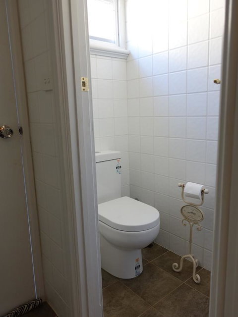 The Blacksmiths Cottage - Redcliffe Tourism 32