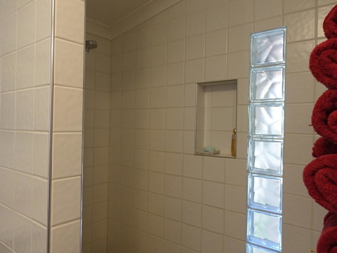 The Blacksmiths Cottage - Redcliffe Tourism 9