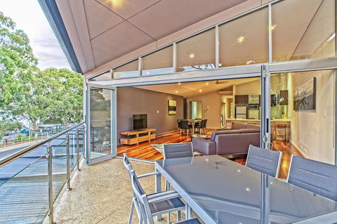 Central Avenue Apartments - Redcliffe Tourism 18