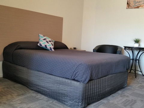 Mandurah Foreshore Motel - Redcliffe Tourism 2