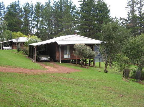 Hawke Brook Chalets - Redcliffe Tourism 6
