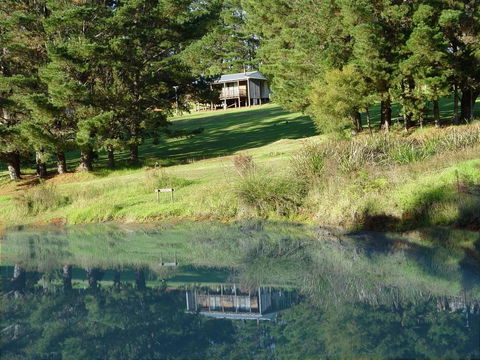 Hawke Brook Chalets - Redcliffe Tourism 9