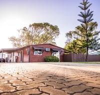 The Bothy Lancelin Family Retreat - Redcliffe Tourism