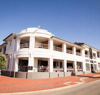 Cottesloe Beach Hotel - Redcliffe Tourism