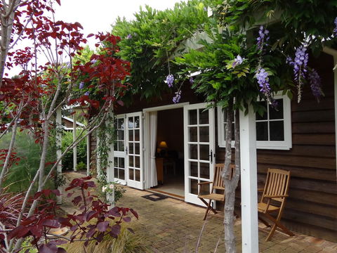 Big Brook Retreat - Redcliffe Tourism 10