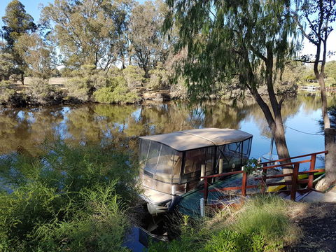 Amazing River House - Redcliffe Tourism 22