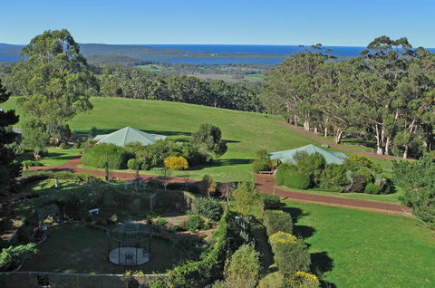 Celestine Retreat - Redcliffe Tourism 14