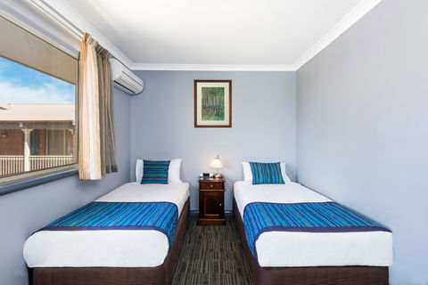 Quest Yelverton Kalgoorlie - Redcliffe Tourism 23