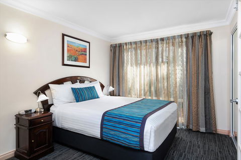 Quest Yelverton Kalgoorlie - Redcliffe Tourism 3