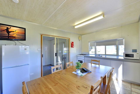 Mandurah Coastal Holiday Park - Redcliffe Tourism 23