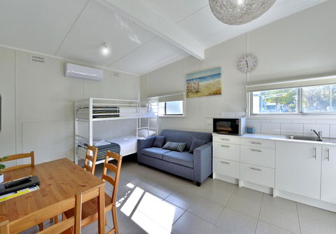 Mandurah Coastal Holiday Park - Redcliffe Tourism 5