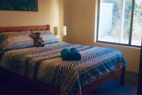 Ocean View Homestead - Redcliffe Tourism 10