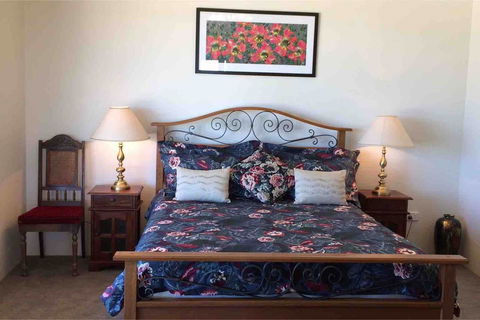 Ocean View Homestead - Redcliffe Tourism 0
