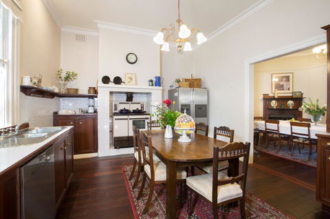 Historic Oakhill House Entire Estate - Redcliffe Tourism 15