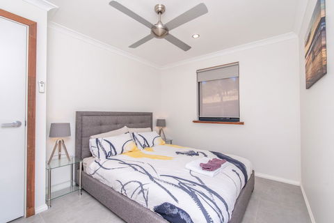 'Bindoon Valley Escape' Cottage - Redcliffe Tourism 3