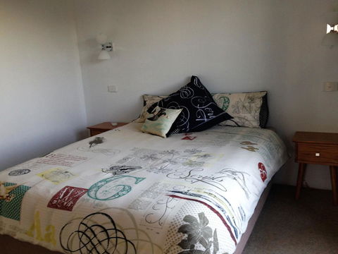 Lemon Tree Lodge - Redcliffe Tourism 6