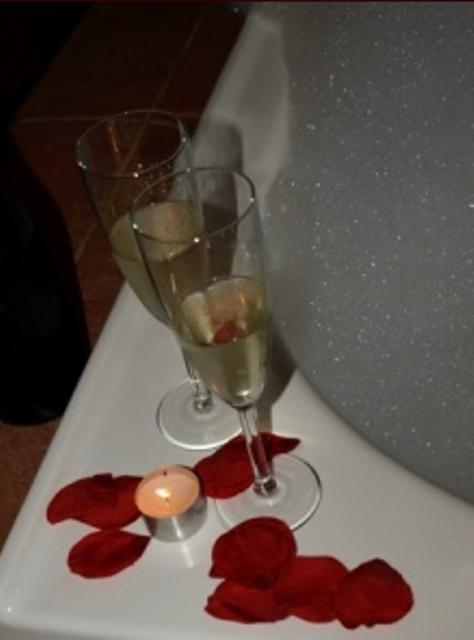 Pemberton Old Picture Theatre Holiday Apartments - Redcliffe Tourism 40