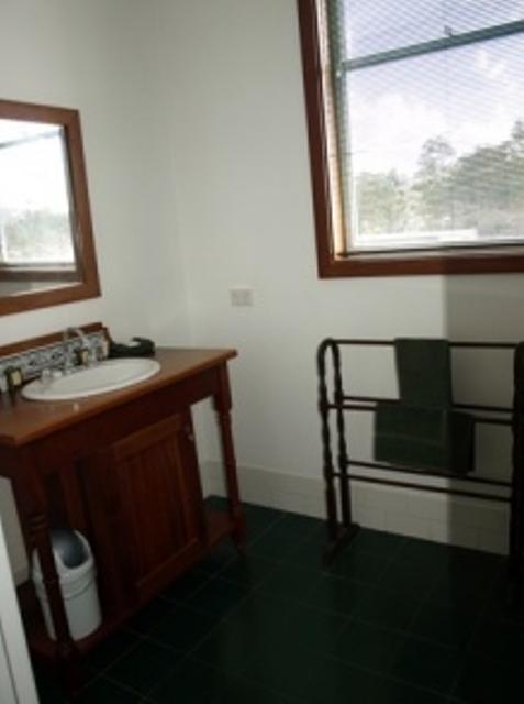 Pemberton Old Picture Theatre Holiday Apartments - Redcliffe Tourism 41