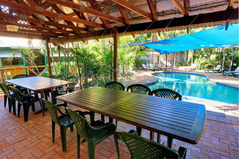 Habitat Resort - Redcliffe Tourism 24