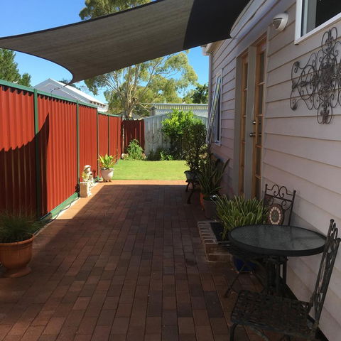 Bluebird Cottage - Redcliffe Tourism 27