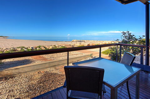 Mantarays Ningaloo Beach Resort - Redcliffe Tourism 22