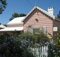 RoseMoore Bed  Breakfast - Redcliffe Tourism