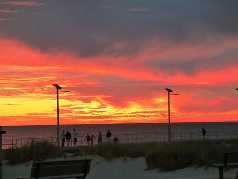 Jurien Beachfront Holiday Units - Redcliffe Tourism 32