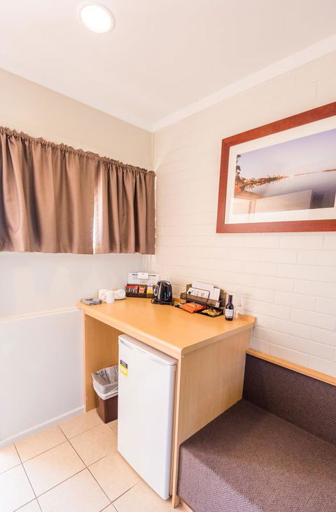 Hospitality Carnarvon, SureStay Collection By Best Western - Redcliffe Tourism 5