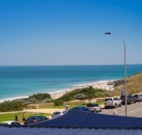 Cottesloe Blue Apartment - Redcliffe Tourism