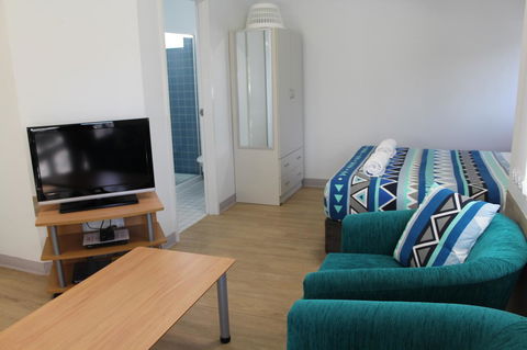 Mandurah Ocean Marina Chalets - Redcliffe Tourism 34