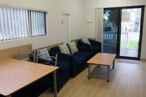 Mandurah Ocean Marina Chalets - Redcliffe Tourism 30