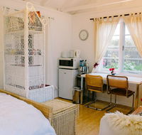 Garden Studio in Cottesloe - Redcliffe Tourism
