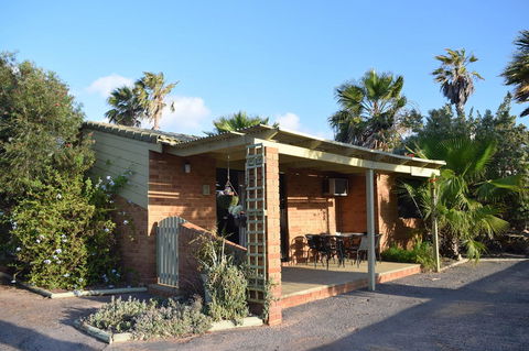 Wildsights Villas - Redcliffe Tourism 8
