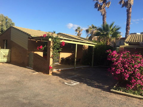 Wildsights Villas - Redcliffe Tourism 28