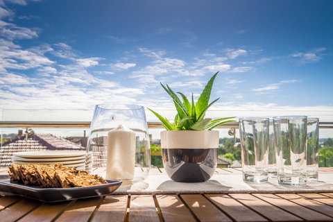 Woodlands Retreat - Redcliffe Tourism 2