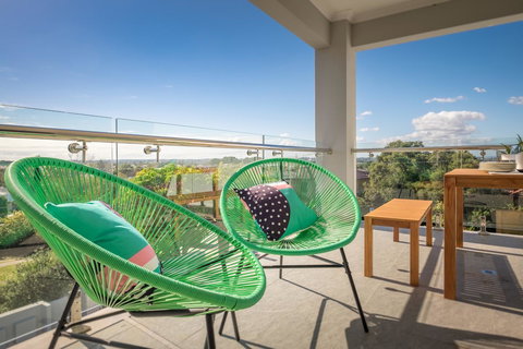 Woodlands Retreat - Redcliffe Tourism 9