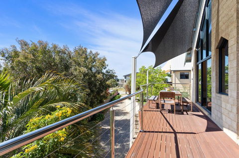 Swanview Ardross Shortstays - Redcliffe Tourism 13