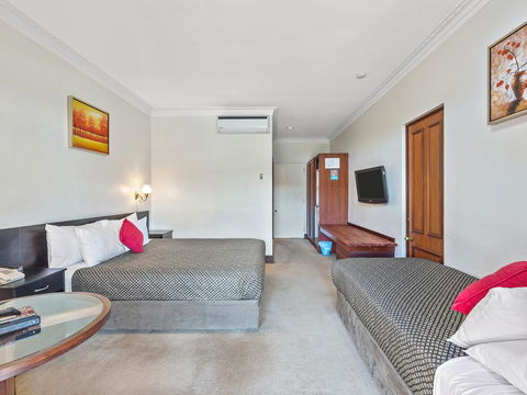 Heritage Country Motel - Redcliffe Tourism 3