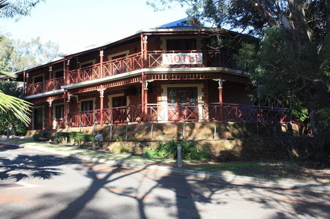Heritage Country Motel - Redcliffe Tourism 34