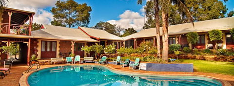 Heritage Country Motel - Redcliffe Tourism 24