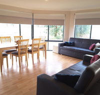 Cosy Corner Chalets - Redcliffe Tourism