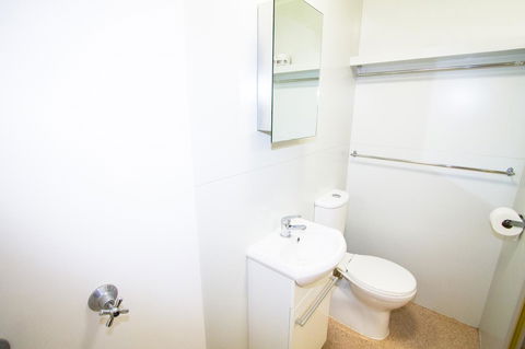 Meekatharra Accommodation Centre - Redcliffe Tourism 18