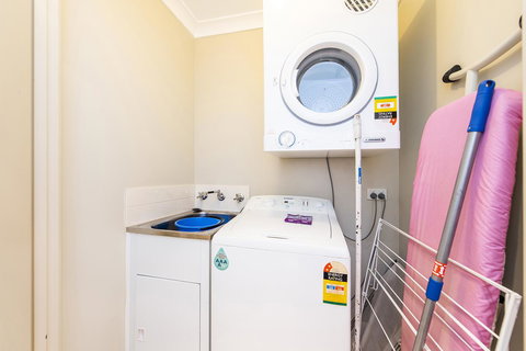 Subiaco Emporium Apartment - Redcliffe Tourism 25