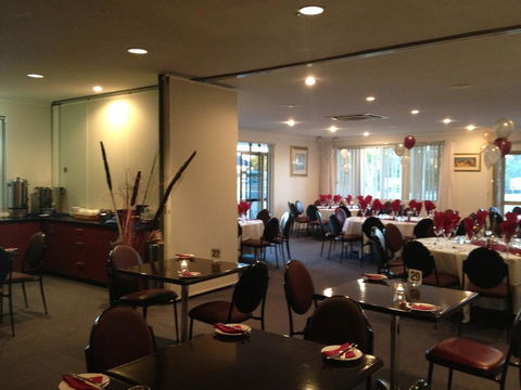Pinnacles Edge Resort - Redcliffe Tourism 4