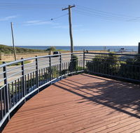 Halls Head Beach House - Redcliffe Tourism