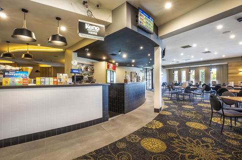 Nightcap At Carlyle Hotel - Redcliffe Tourism 31