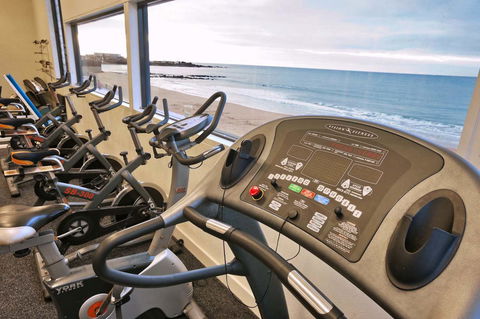 Beachfront Voyager Motor Inn - Redcliffe Tourism 6