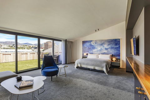 MACq 01 Hotel - Redcliffe Tourism 26