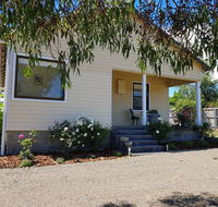 The Manager's Cottage - Redcliffe Tourism