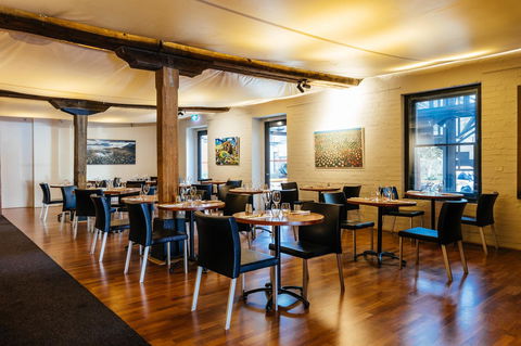 The Henry Jones Art Hotel - Redcliffe Tourism 33